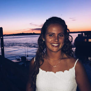 Meet your Posher, Julia